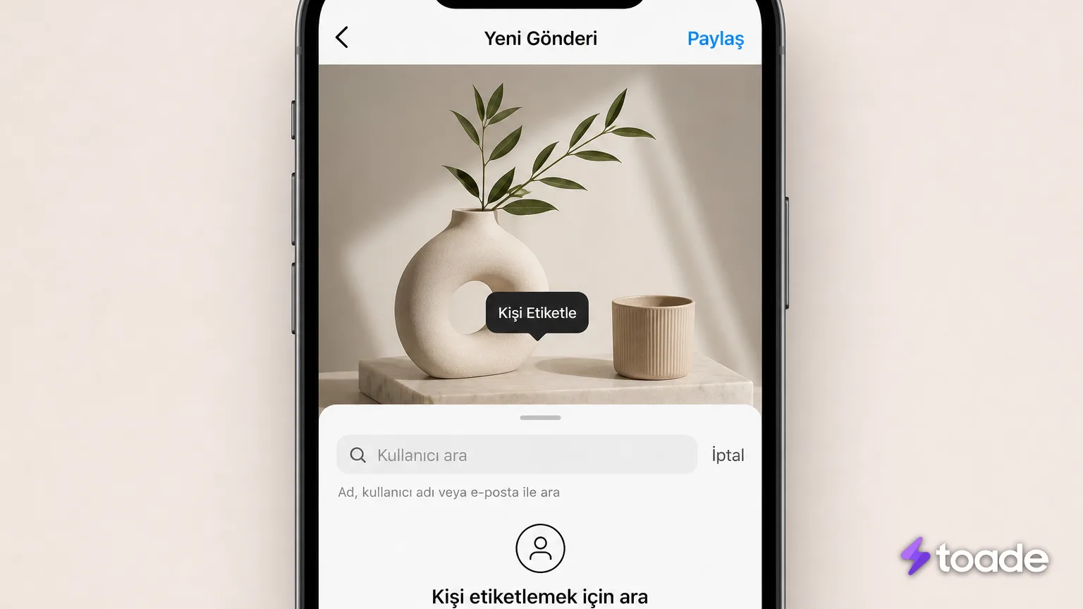 Instagram gönderisinde kişi etiketleme ekranı